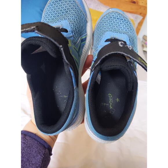 ASICS Kids Running Shoes Blue Black Youth 13 DAMAGED STRAPS Still Works - Picture 10 of 11